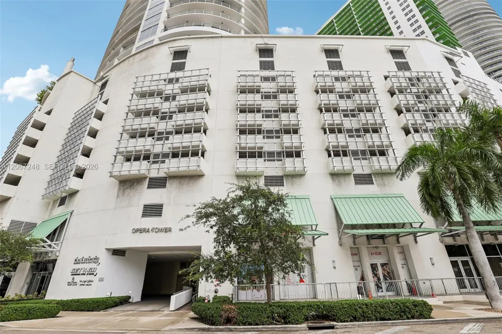 1750 Bayshore Dr #3207 Miami, FL 33132