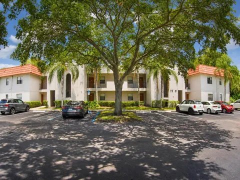 7260 Woodmont Terrace #203