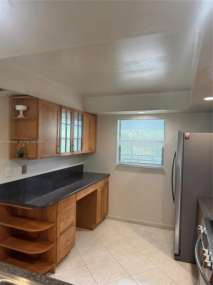 16141 Blatt Blvd #408 Weston, FL 33326