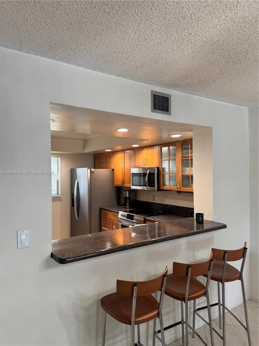 16141 Blatt Blvd #408 Weston, FL 33326