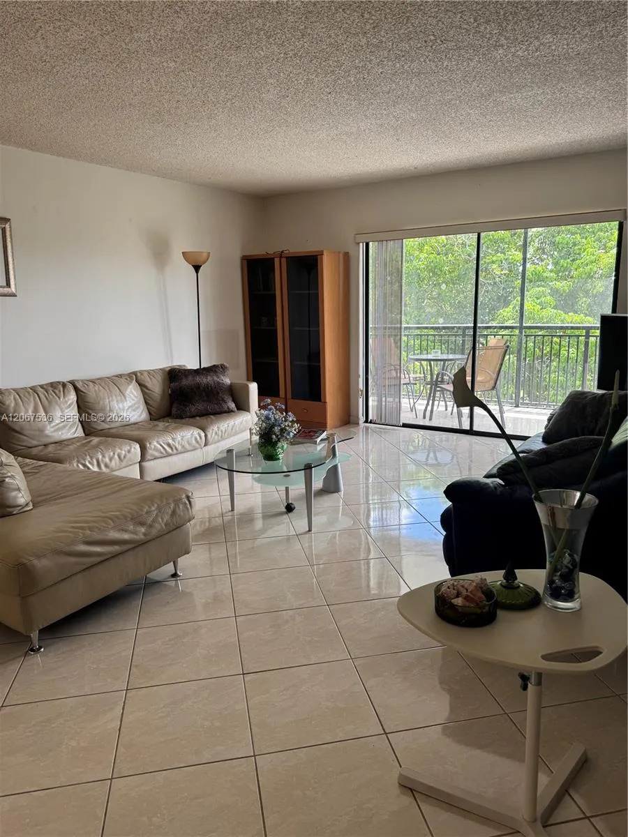 16141 Blatt Blvd #408 Weston, FL 33326