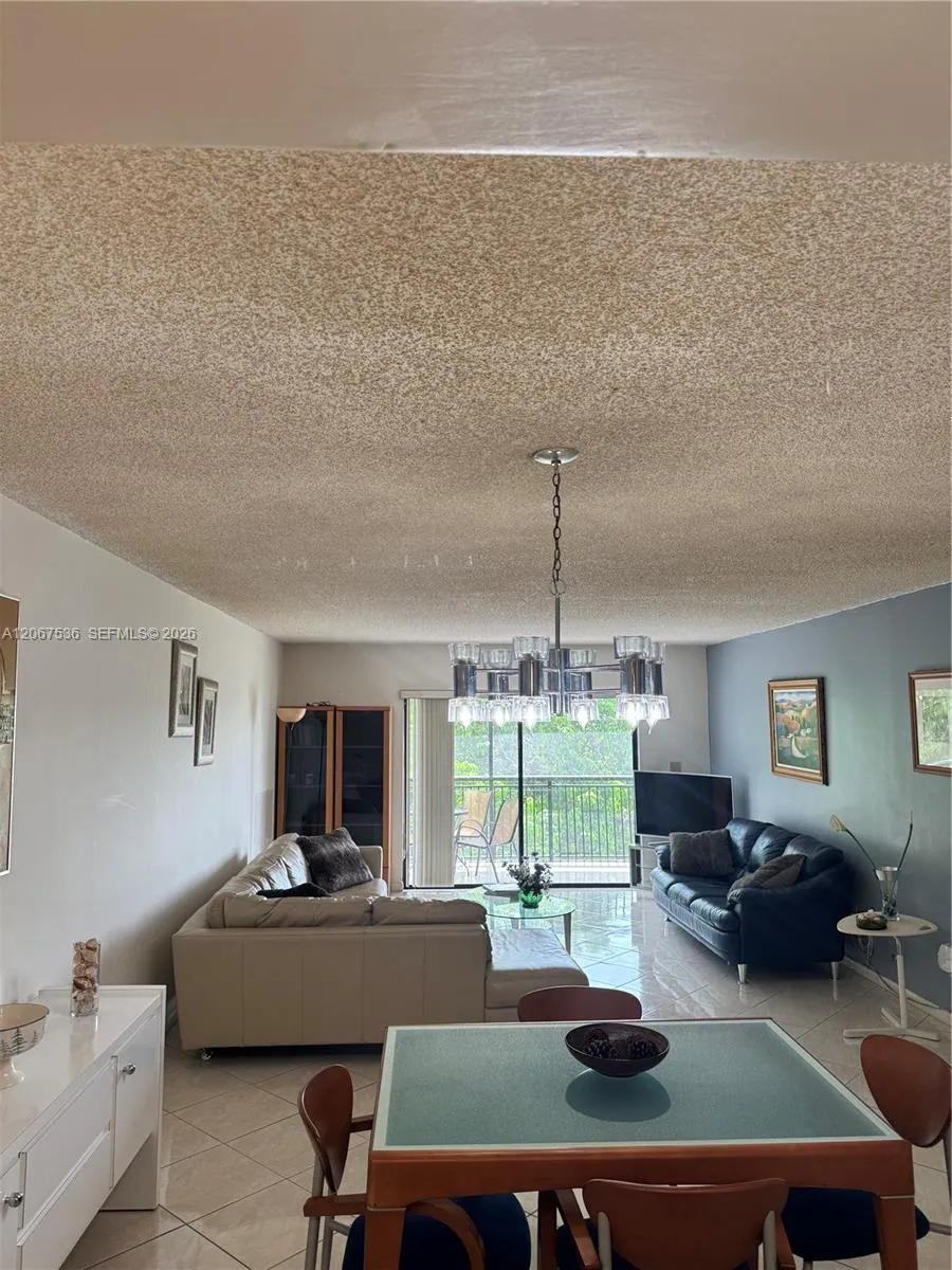 16141 Blatt Blvd #408 Weston, FL 33326