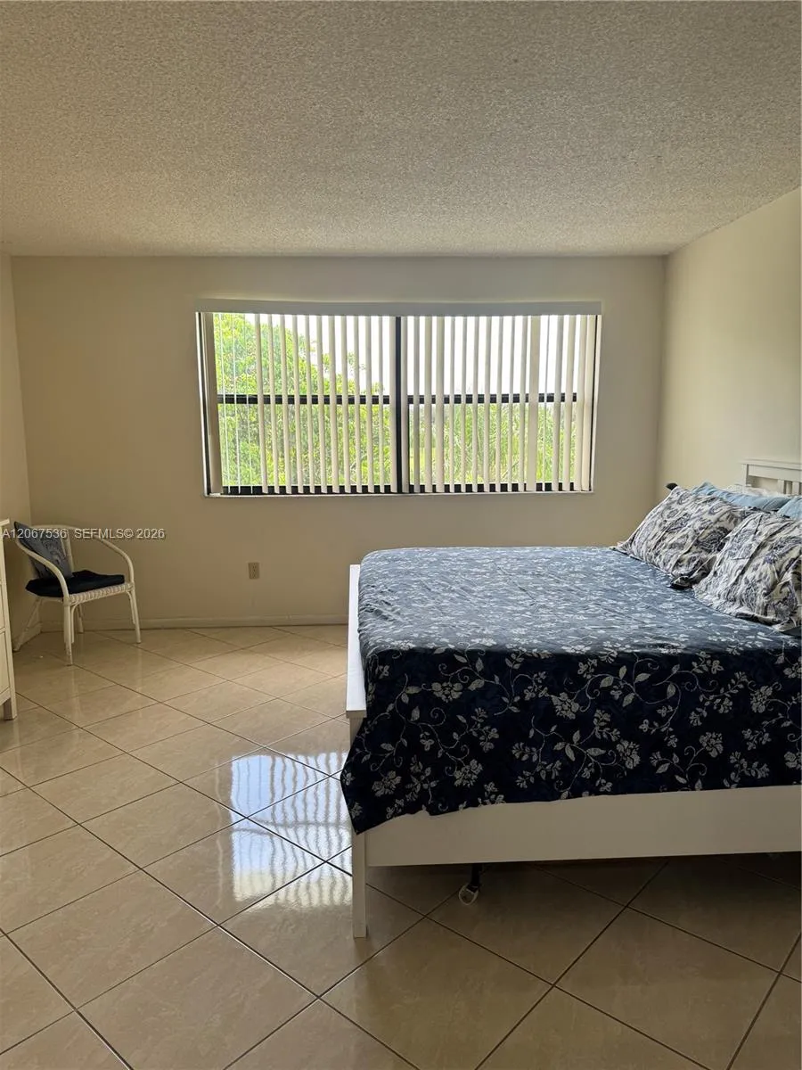 16141 Blatt Blvd #408 Weston, FL 33326