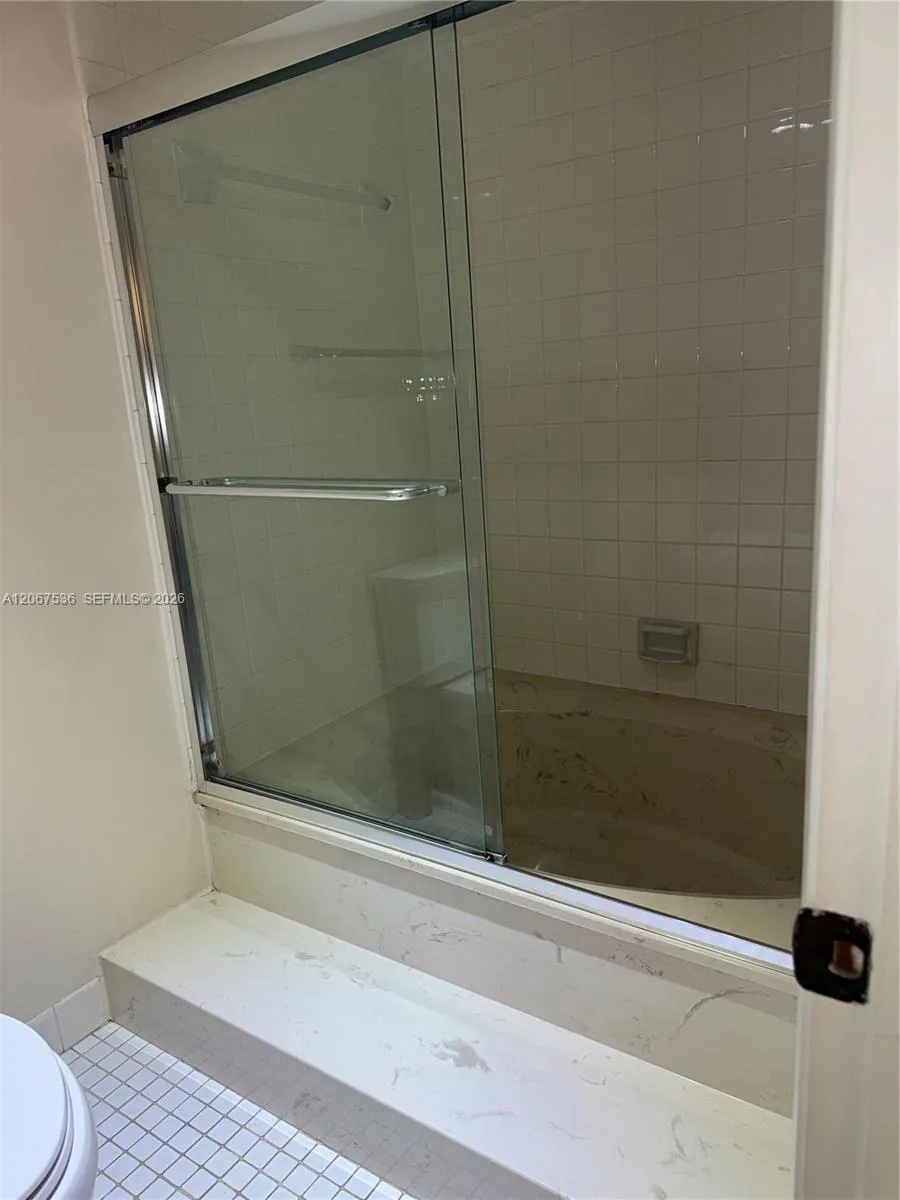 16141 Blatt Blvd #408 Weston, FL 33326