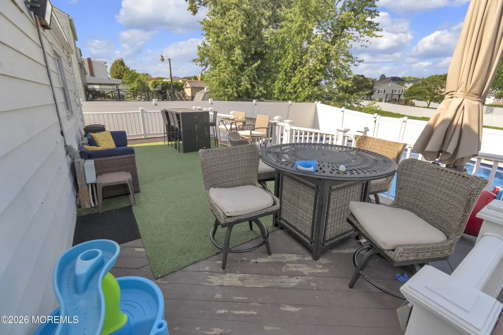 4 Carter Place Parlin, NJ 08859