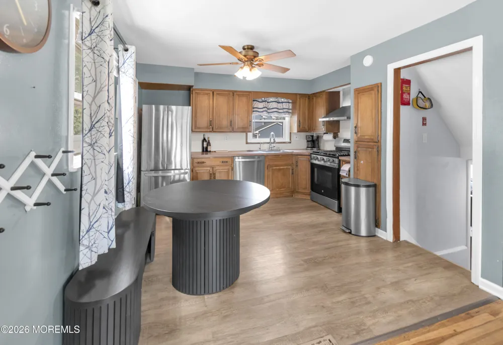 4 Carter Place Parlin, NJ 08859