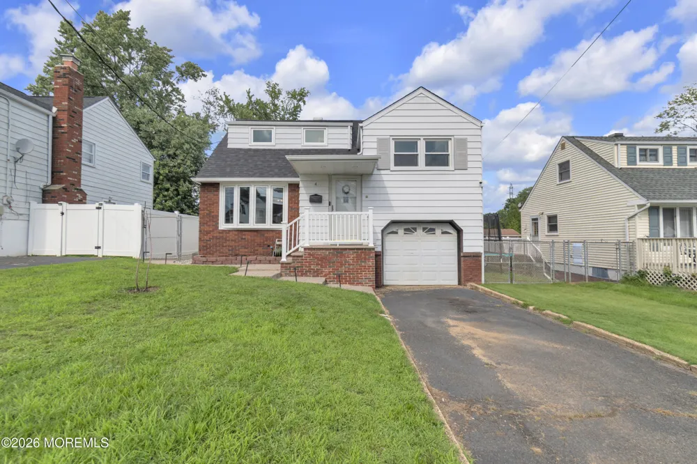 4 Carter Place Parlin, NJ 08859