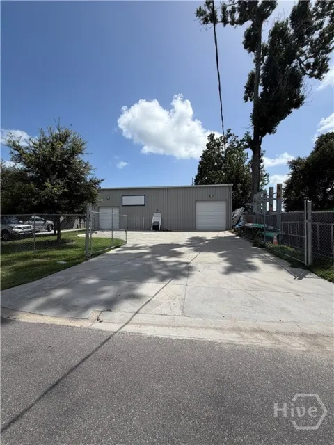 2107 Colorado Avenue