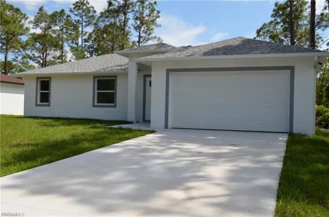 2611 Carol Place