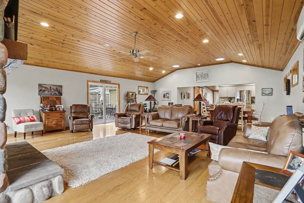 47498 84th Avenue Hamilton Township, MI 49045