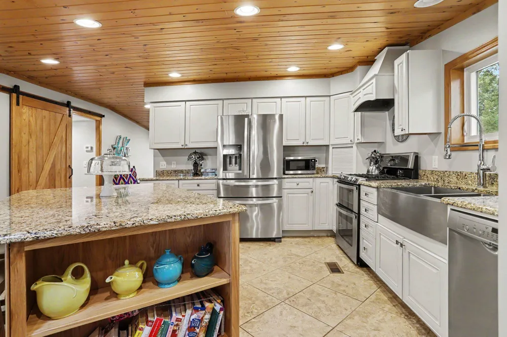 47498 84th Avenue Hamilton Township, MI 49045