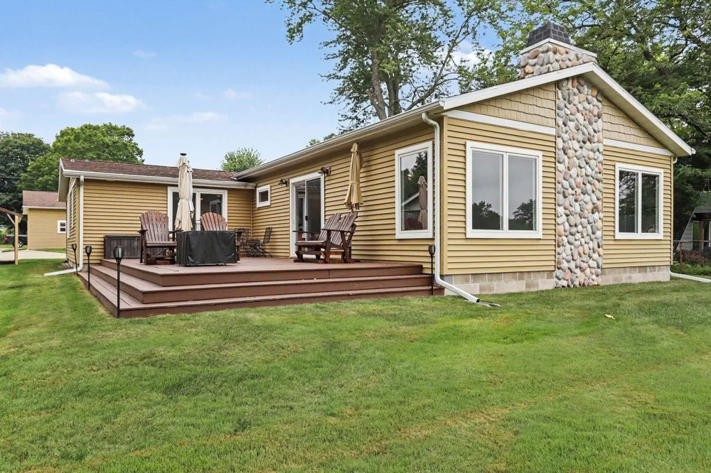 47498 84th Avenue Hamilton Township, MI 49045