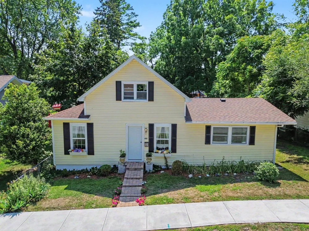 612 E Melendy Street Ludington City, MI 49431