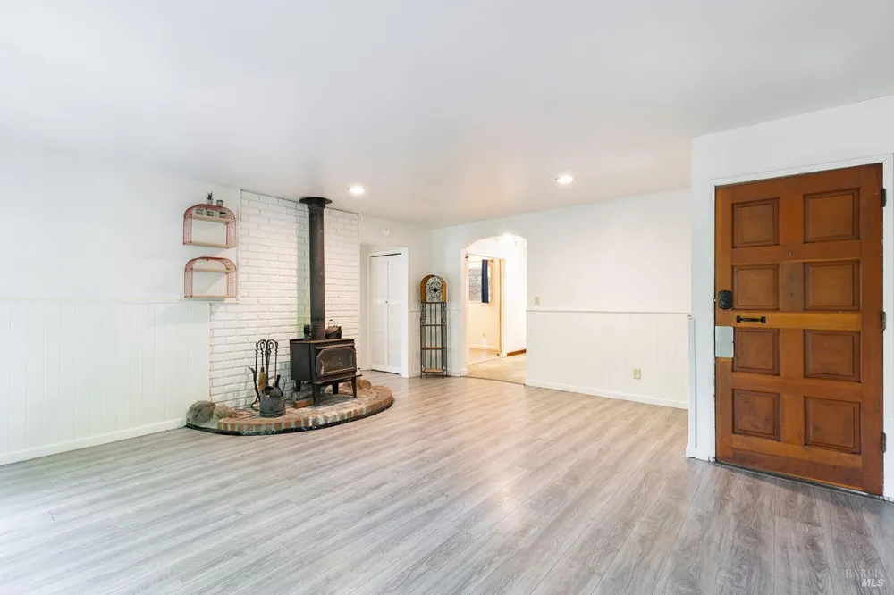 20293 Railroad Avenue Monte Rio, CA 95462