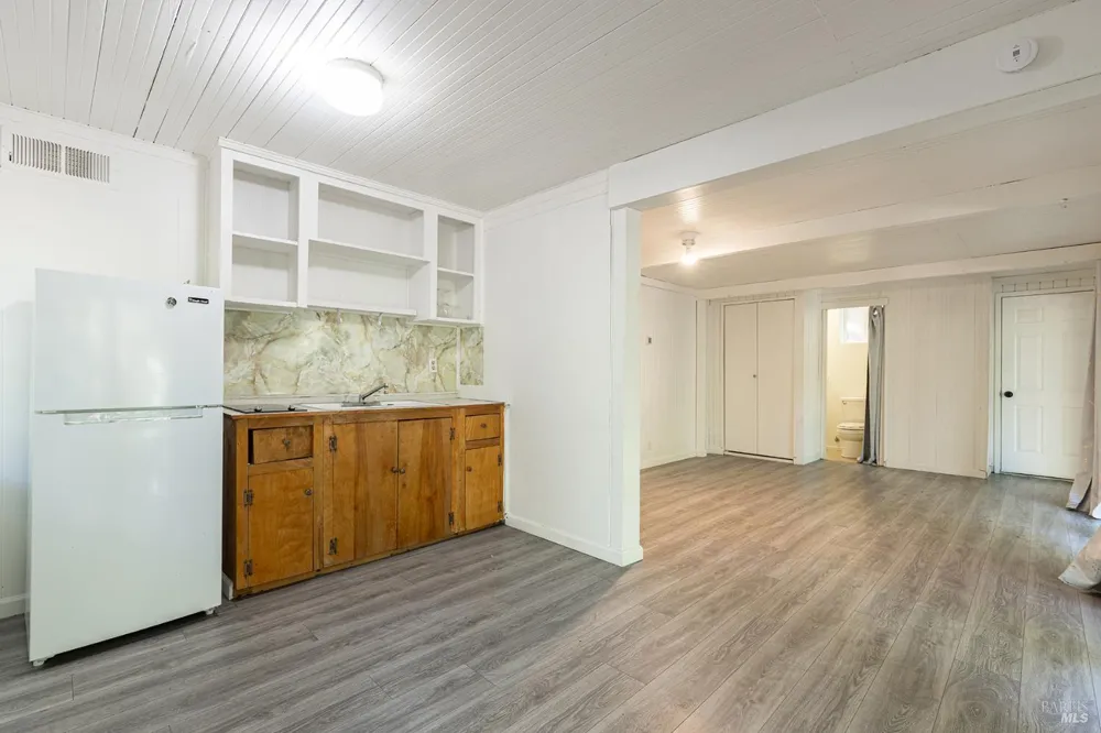 20293 Railroad Avenue Monte Rio, CA 95462