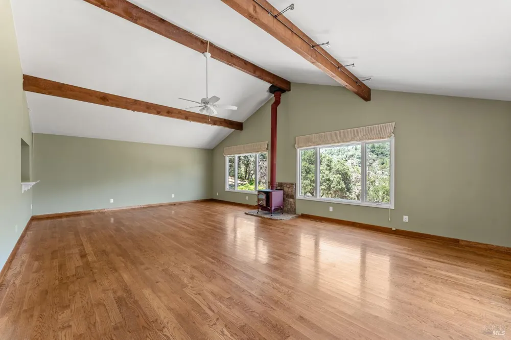 1075 Greenfield Road St. Helena, CA 94574