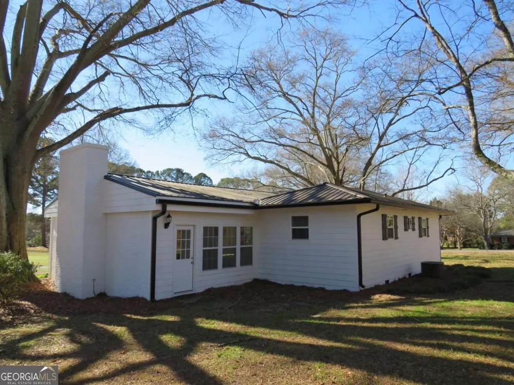 220 John Phillips RD Cedartown, GA 30125