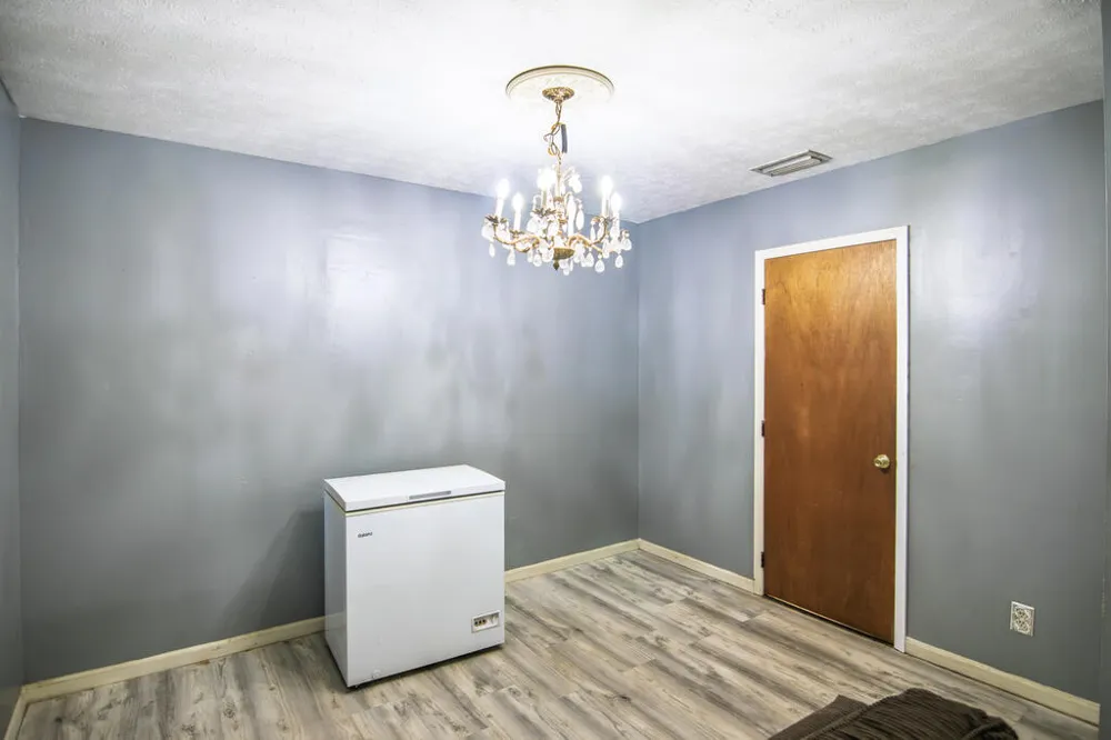 166 Winchester Drive Cataula, GA 31804