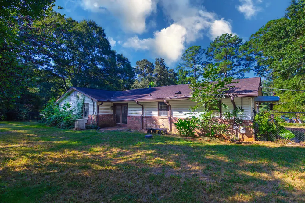 166 Winchester Drive Cataula, GA 31804