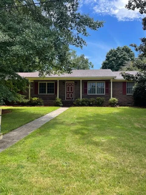825 Mccurdy Blvd. Manchester, GA 31816