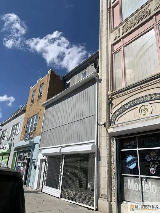 1637 Atlantic Avenue Atlantic City, NJ 08401