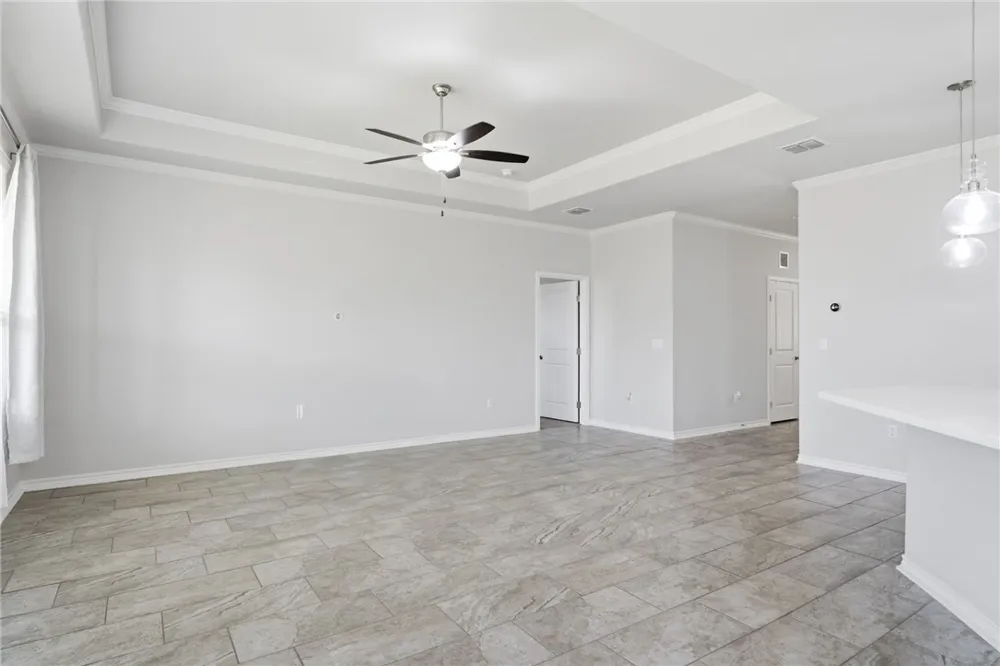 1036 Ocean Breeze Portland, TX 78374