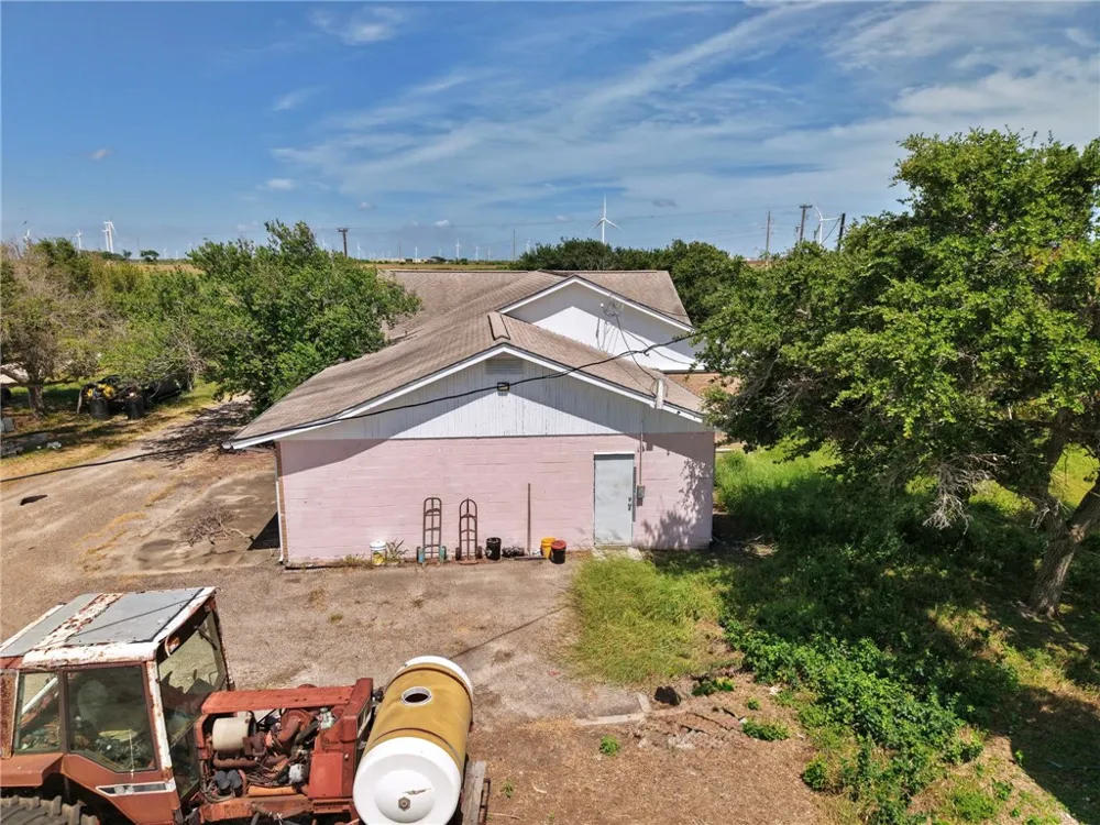 5637 Fm 893 Taft, TX 78390
