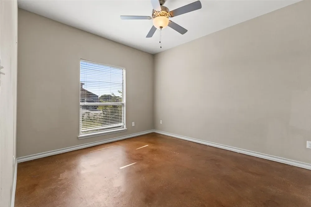 106 Chiman Drive Portland, TX 78374