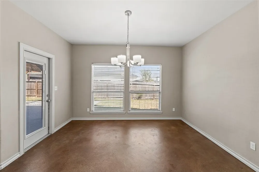 106 Chiman Drive Portland, TX 78374