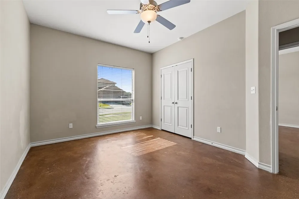 106 Chiman Drive Portland, TX 78374