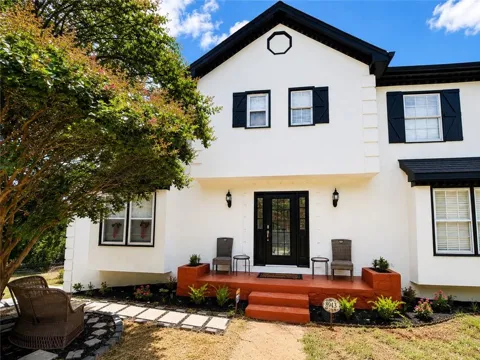 8945 Carroll Manor Drive