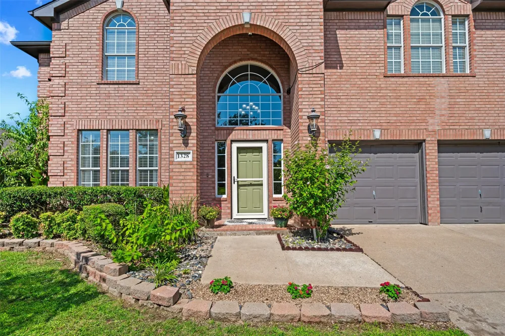1328 Carriage Lane Keller, TX 76248