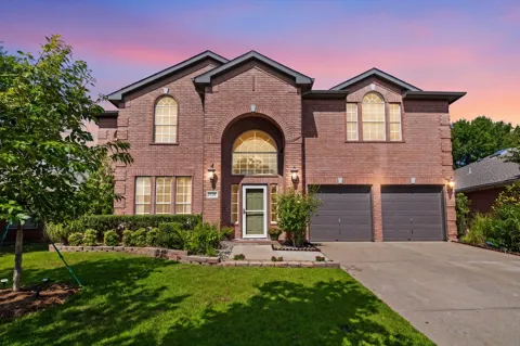 1328 Carriage Lane