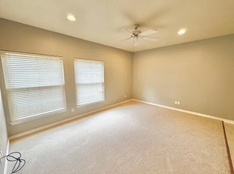 631 Texas Street Denton, TX 76209