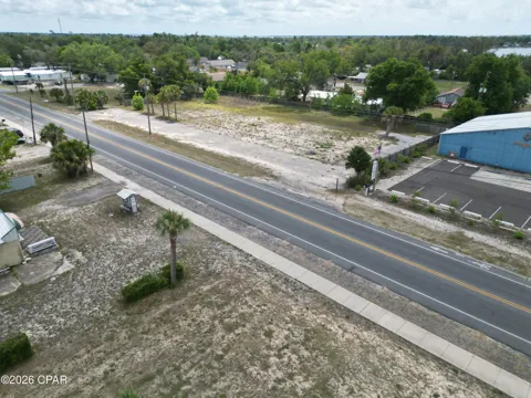 4806 E Hwy 98 Bus