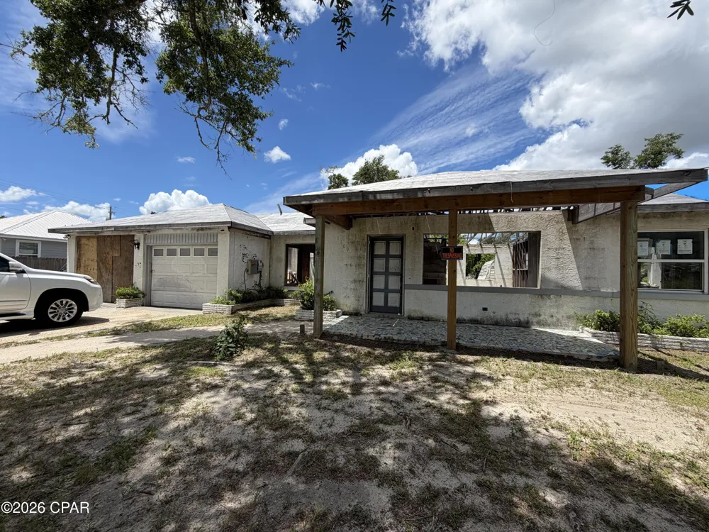 1109 Cypress Avenue Panama City, FL 32401