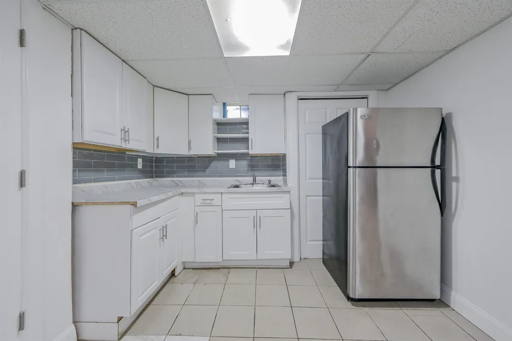 212 69TH ST Guttenberg, NJ 07093