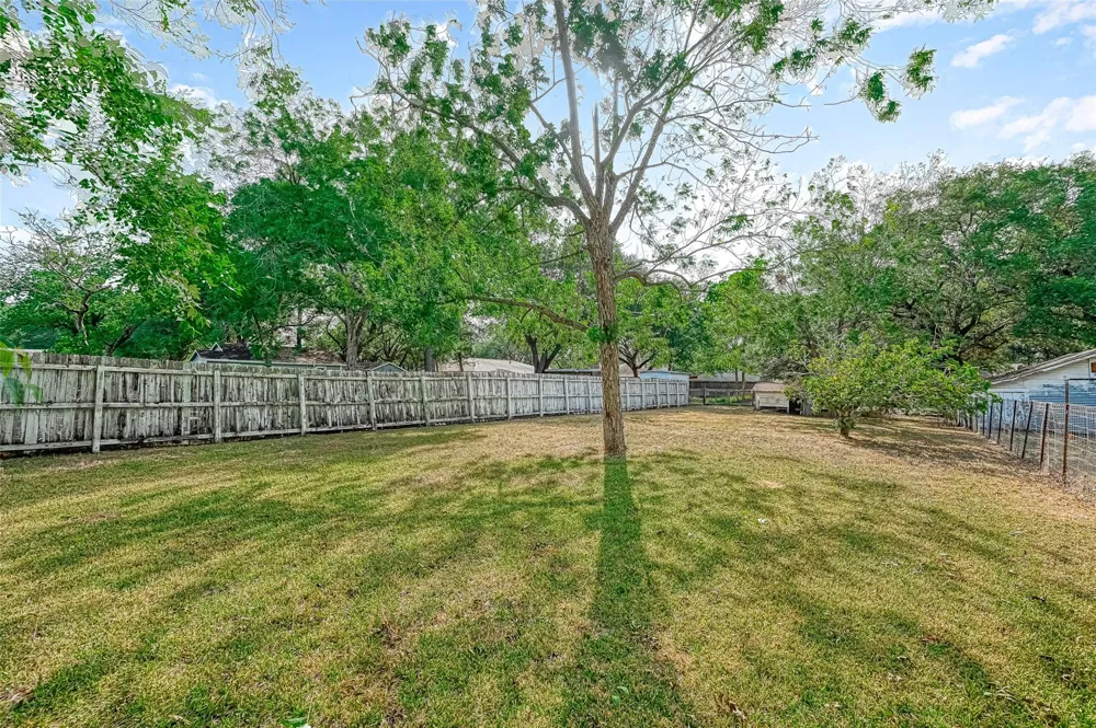 9314 Church Street Needville, TX 77461