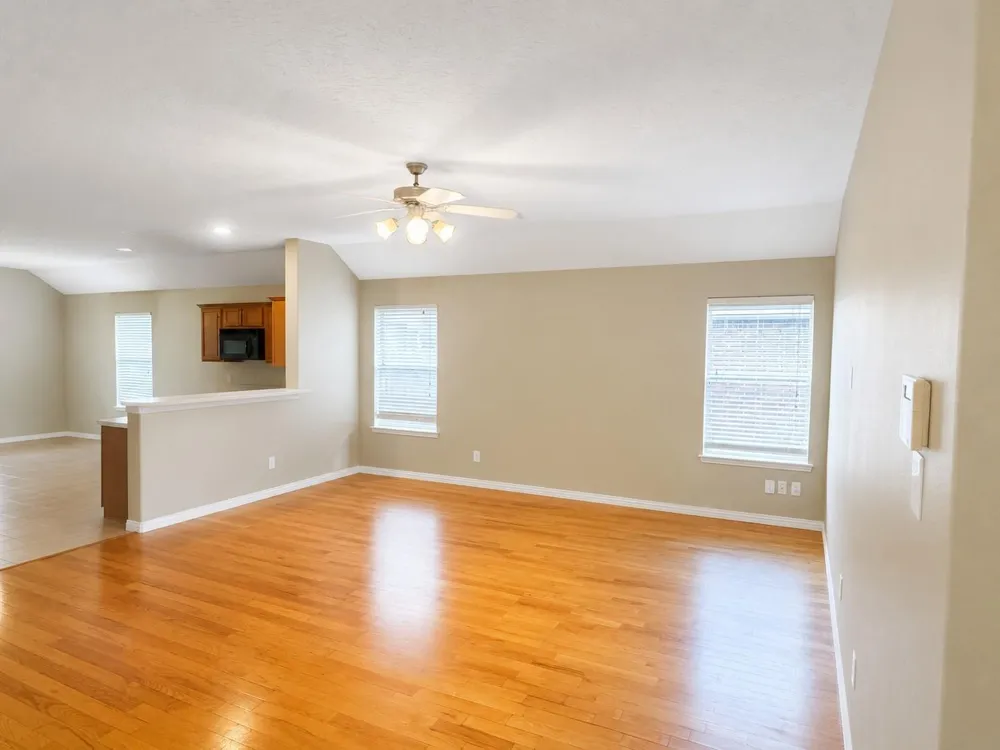 2119 Hawthorne Brook Fresno, TX 77545