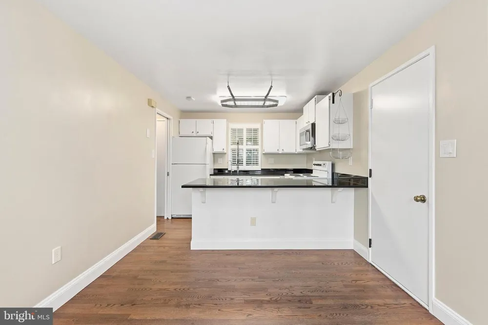 9406 HALE PLACE Silver Spring, MD 20910