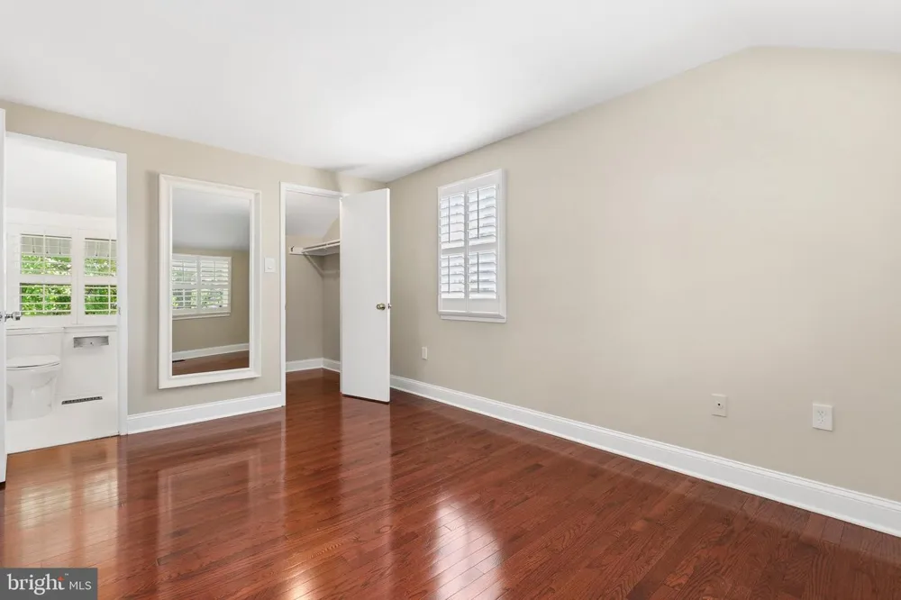 9406 HALE PLACE Silver Spring, MD 20910