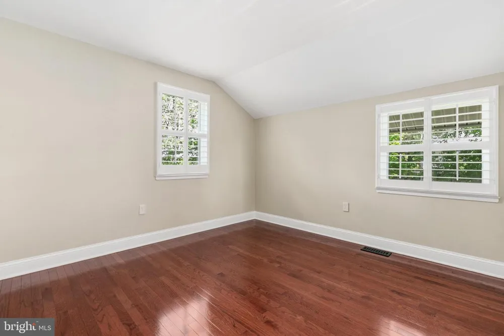 9406 HALE PLACE Silver Spring, MD 20910