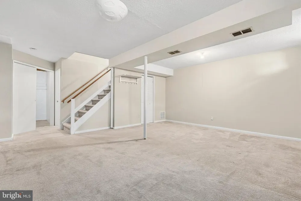 9406 HALE PLACE Silver Spring, MD 20910