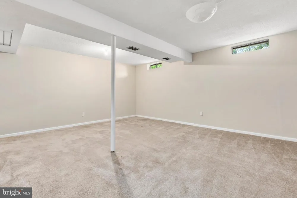 9406 HALE PLACE Silver Spring, MD 20910