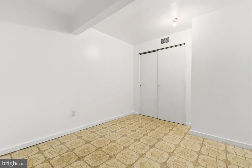 9406 HALE PLACE Silver Spring, MD 20910