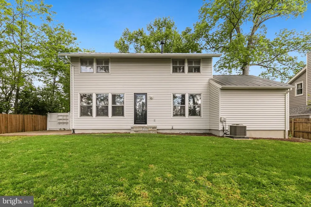 9406 HALE PLACE Silver Spring, MD 20910