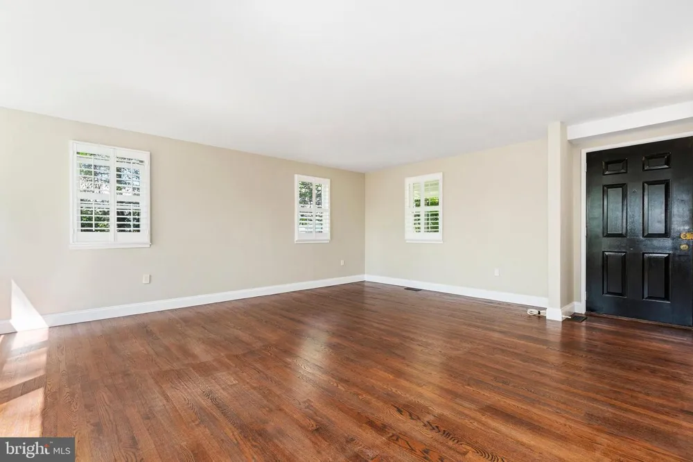 9406 HALE PLACE Silver Spring, MD 20910