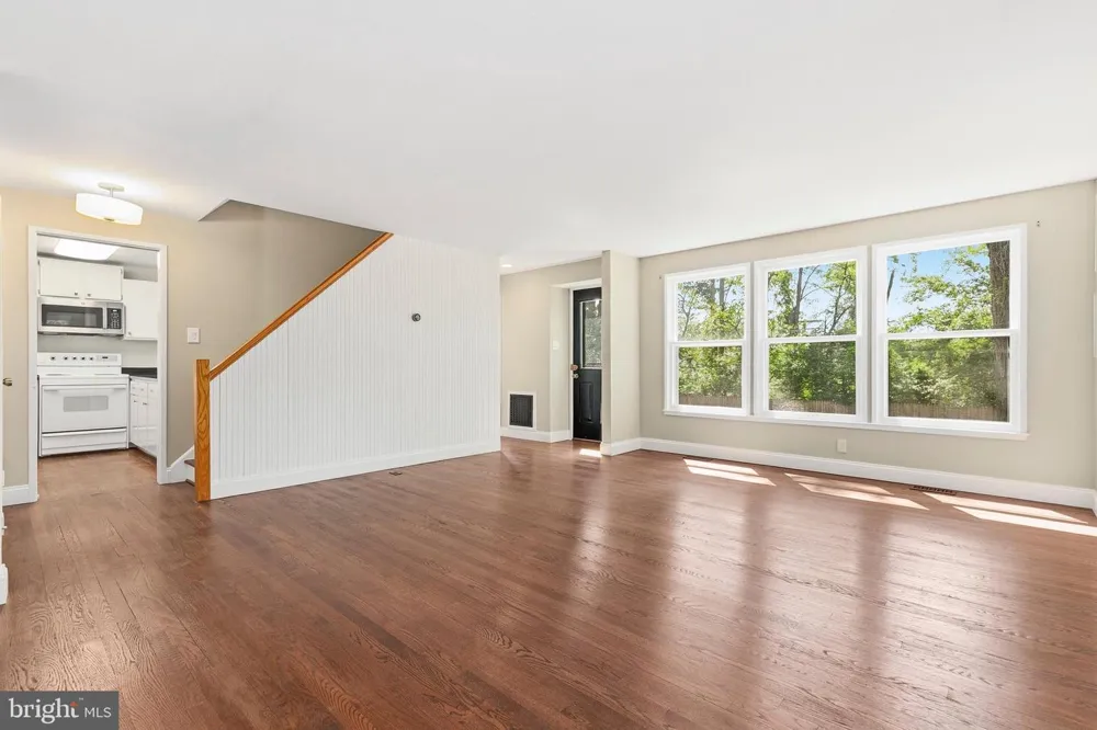 9406 HALE PLACE Silver Spring, MD 20910