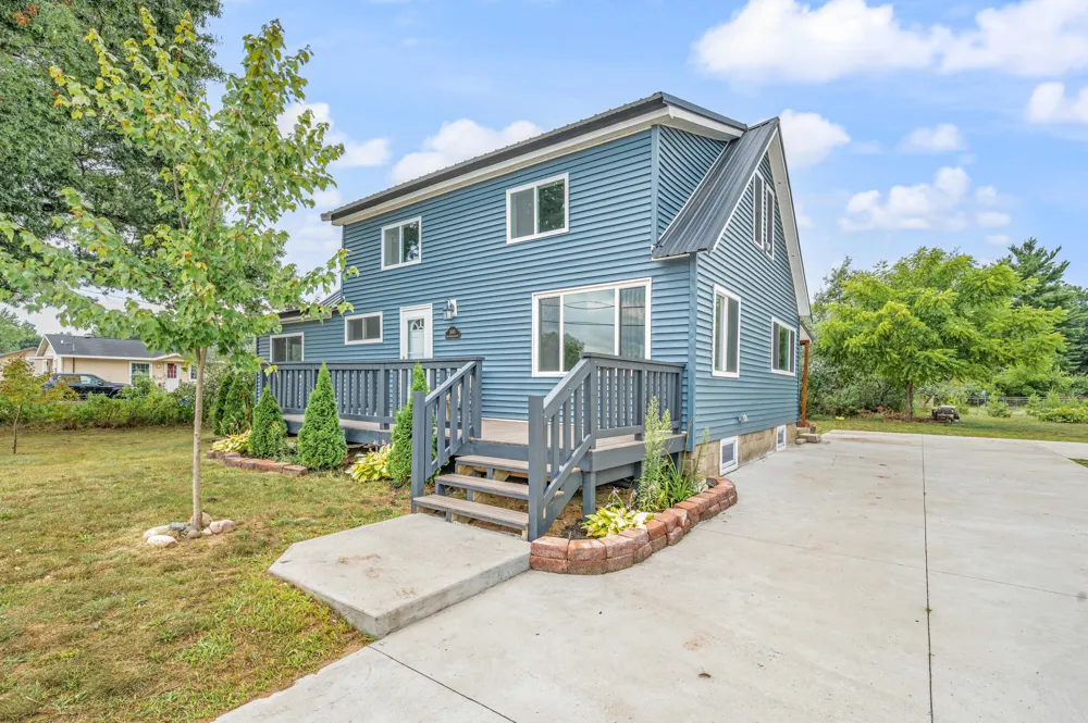 1085 Maple Street Baldwin, MI 49304