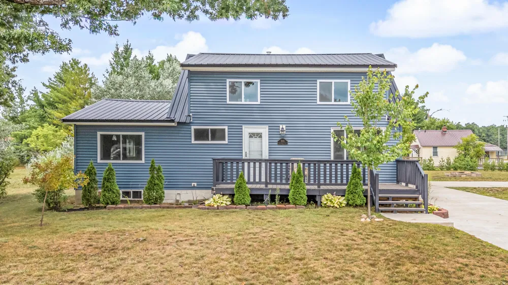 1085 Maple Street Baldwin, MI 49304